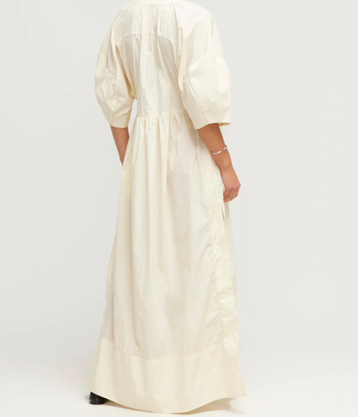 Capri Ruched Dress In Butter