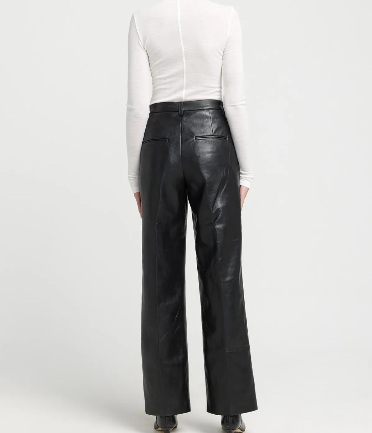 Carmen Recycled Leather Pant In Black