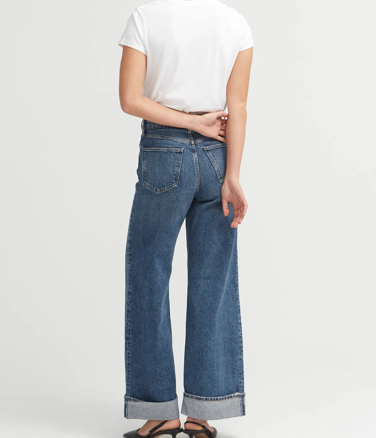 Dame High Rise Wide Leg Jean In Control