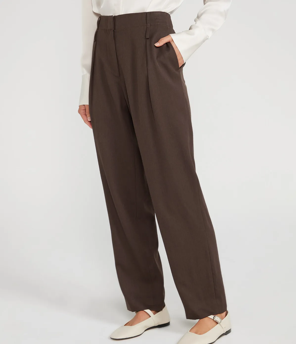 Draper Tailored Pant In Chocolate