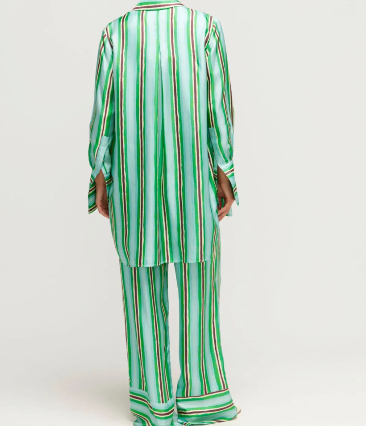 Ellie Long Sleeve Shirt In Aqua