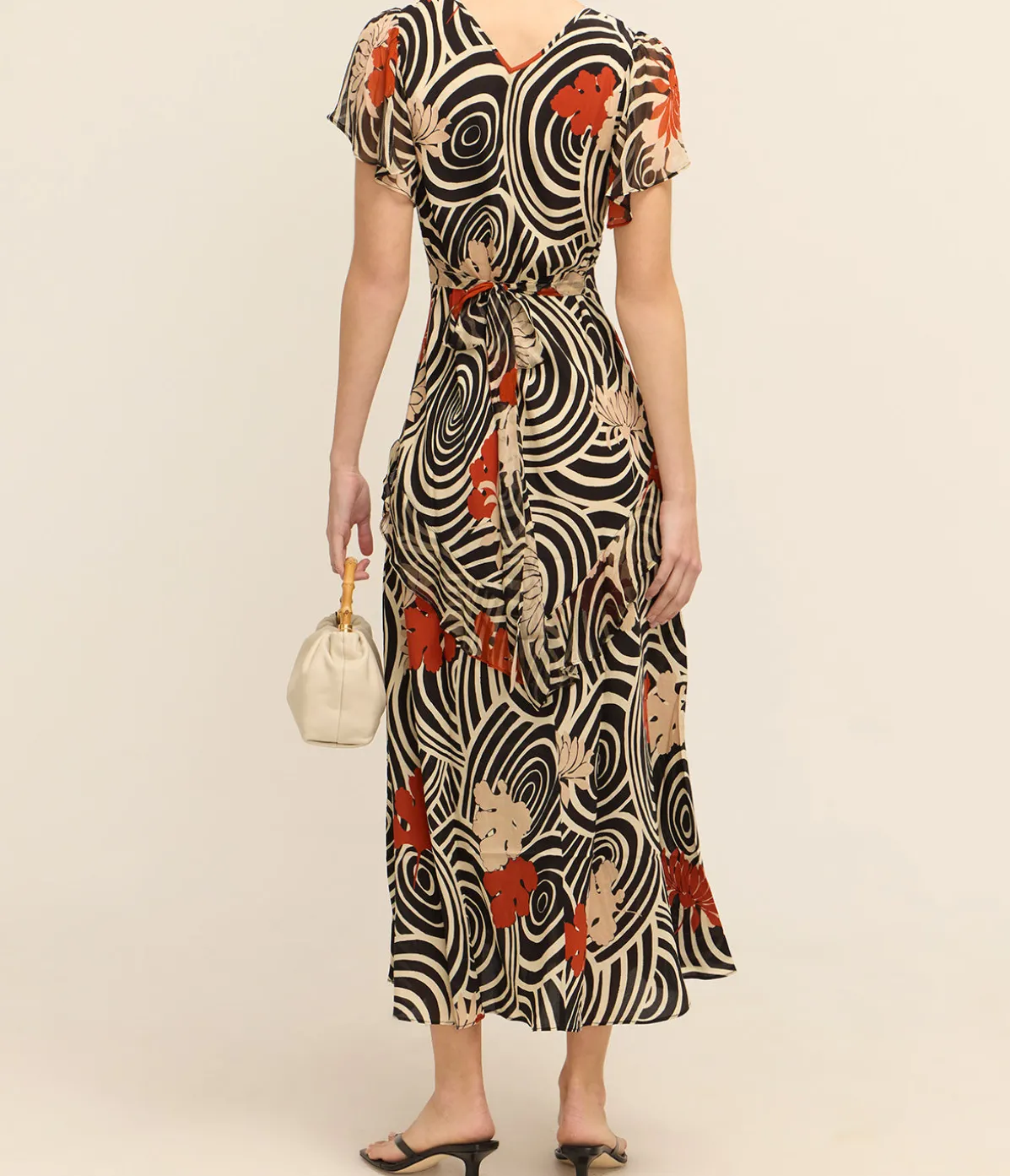 Evie Midi Dress In Black Swirl Daisy