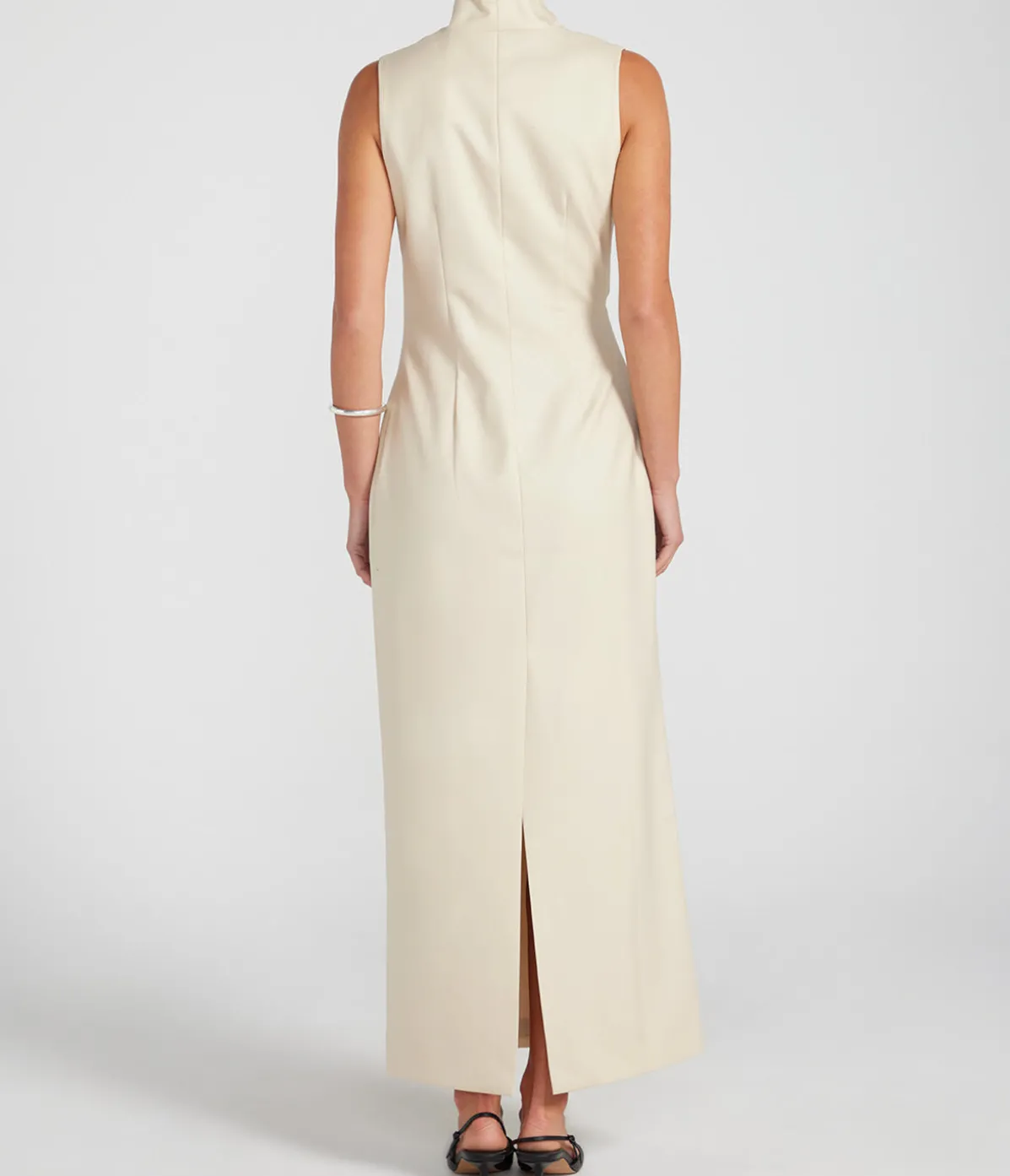 Harry Dress In Sand