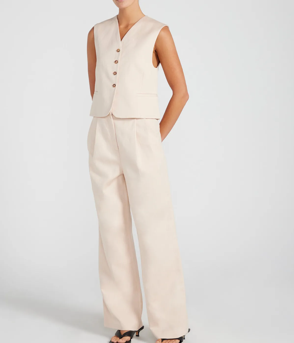 Idai Tailored Pants In Cream Rose
