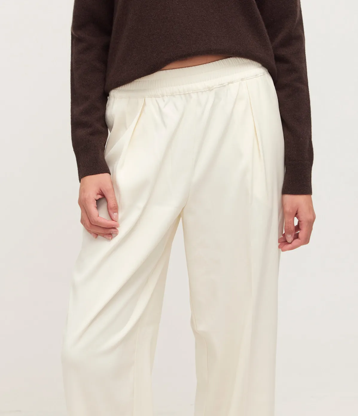 Julia Trousers In Solitary Star