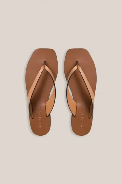 Kinto Sandal In Deep Tan