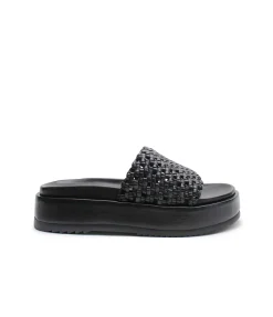 Knotted Platform Slide In Black