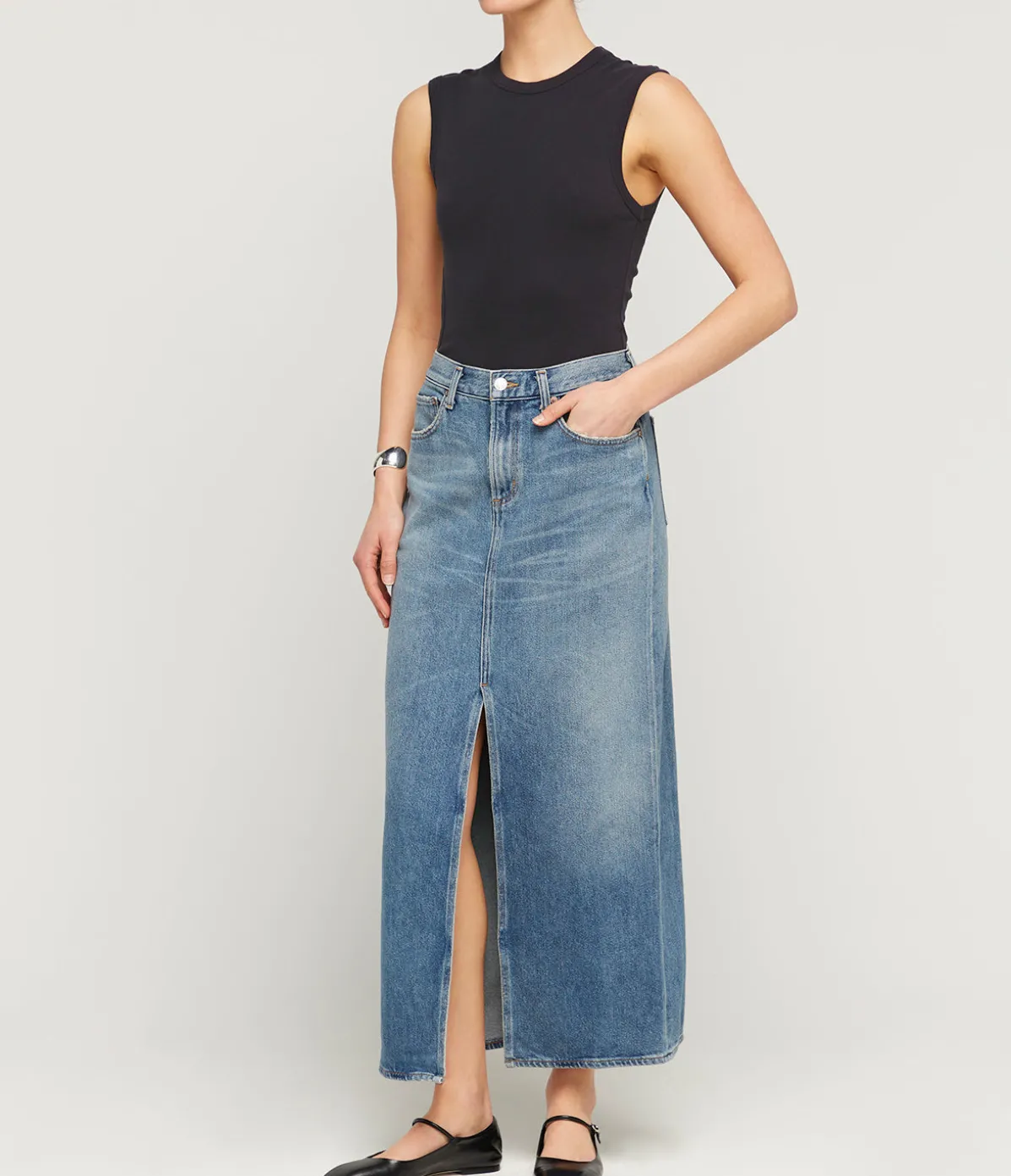 Leif Low Slung Skirt In Swing
