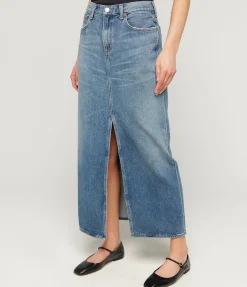 Leif Low Slung Skirt In Swing