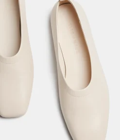 Lou Flat In Crema