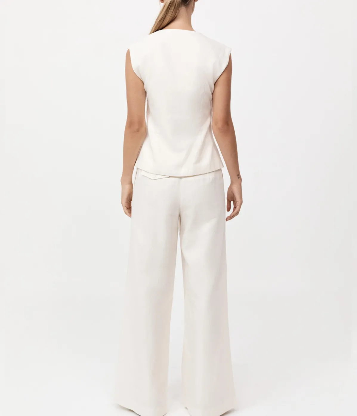 Minimal Fold Trousers In Ivory