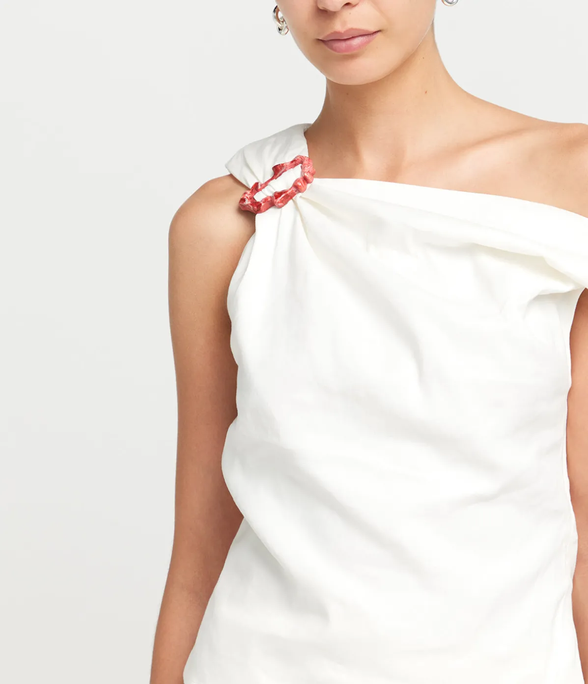 Minkey Asymmetrical Linen Top In Ivory