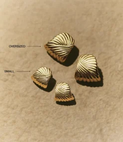 Ripple Stud Earrings In Gold