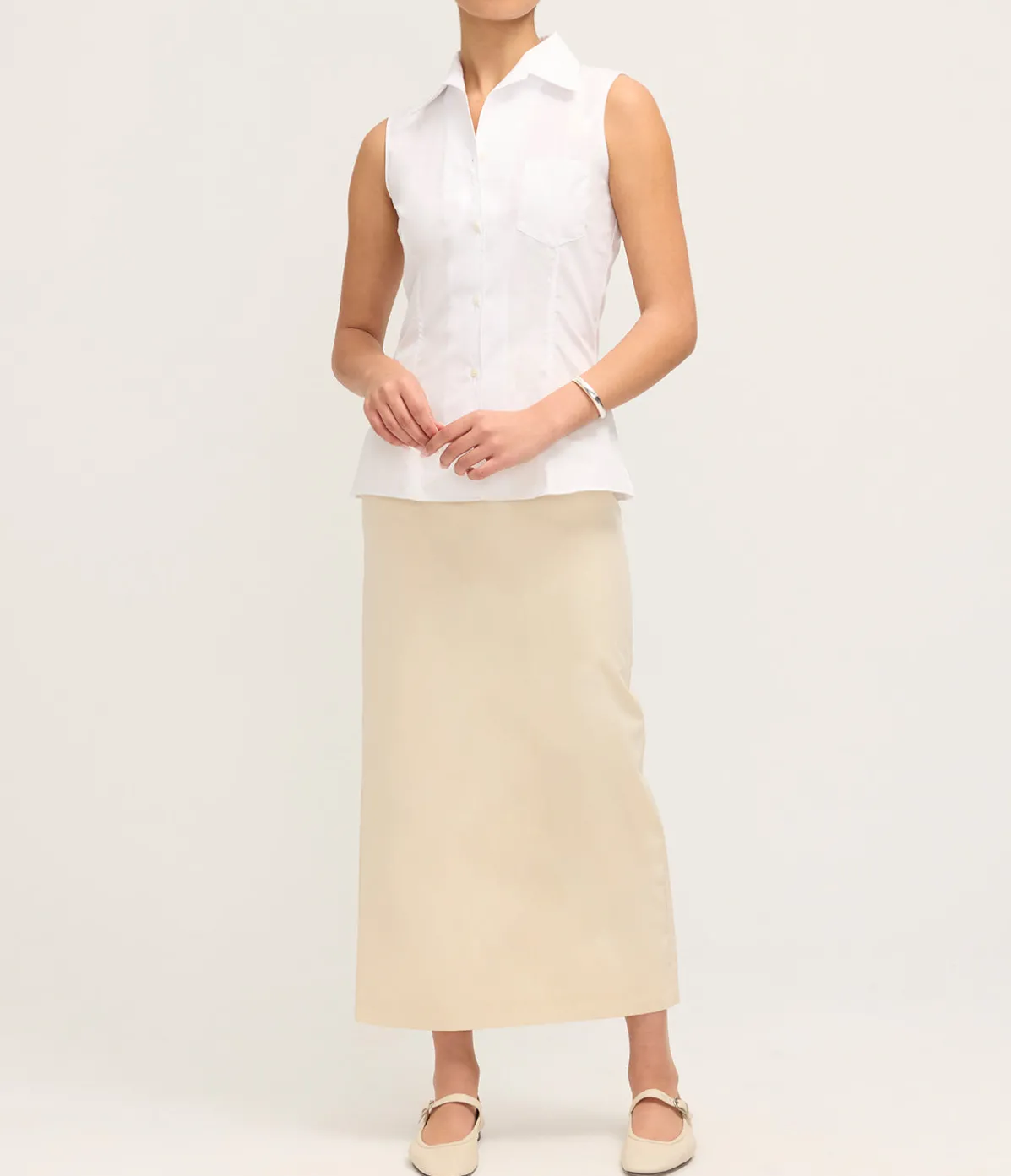 Rosie Sleeveless Shirt In White