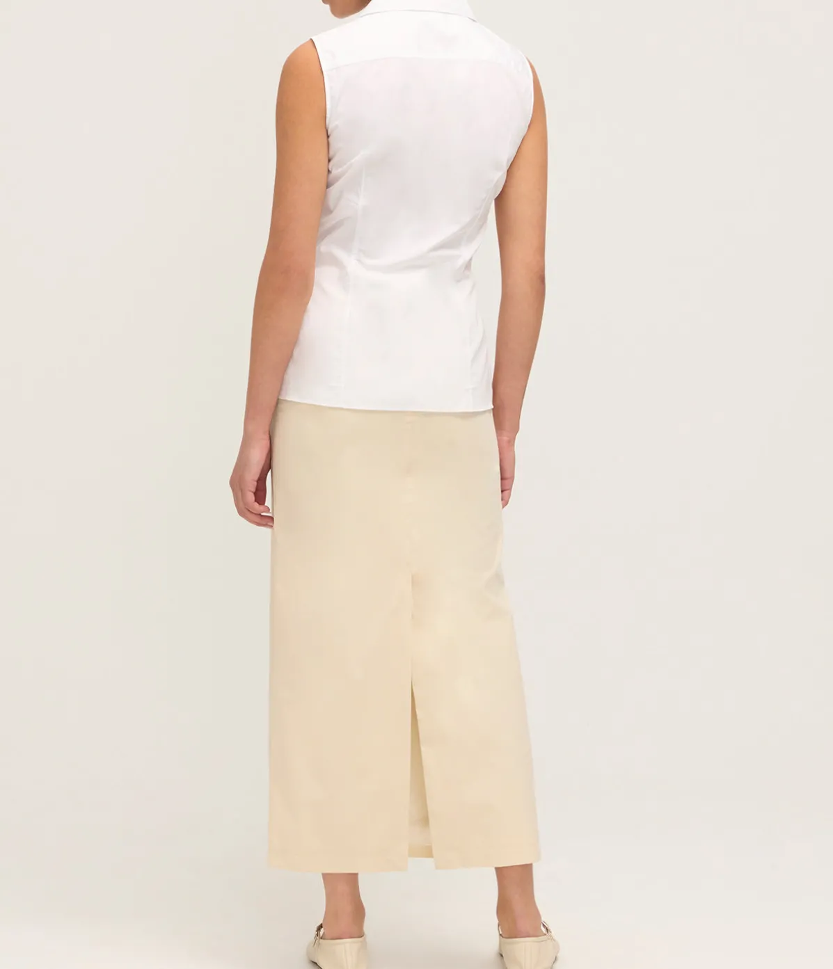 Rosie Sleeveless Shirt In White