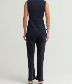 Ryde Sleeveless Jacket In Midnight