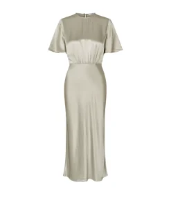 Salucinda Short Sleeve Dress In Abbey Stone