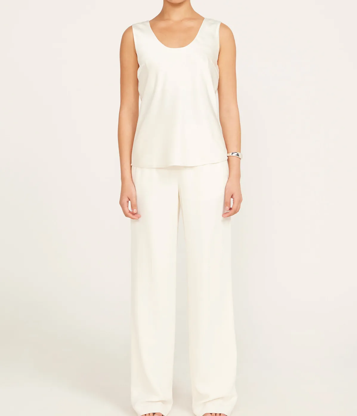 Sasumma Scoop Neck Top In Solitary Star