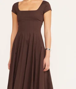 Short Sleeve Wells Dress In Earth