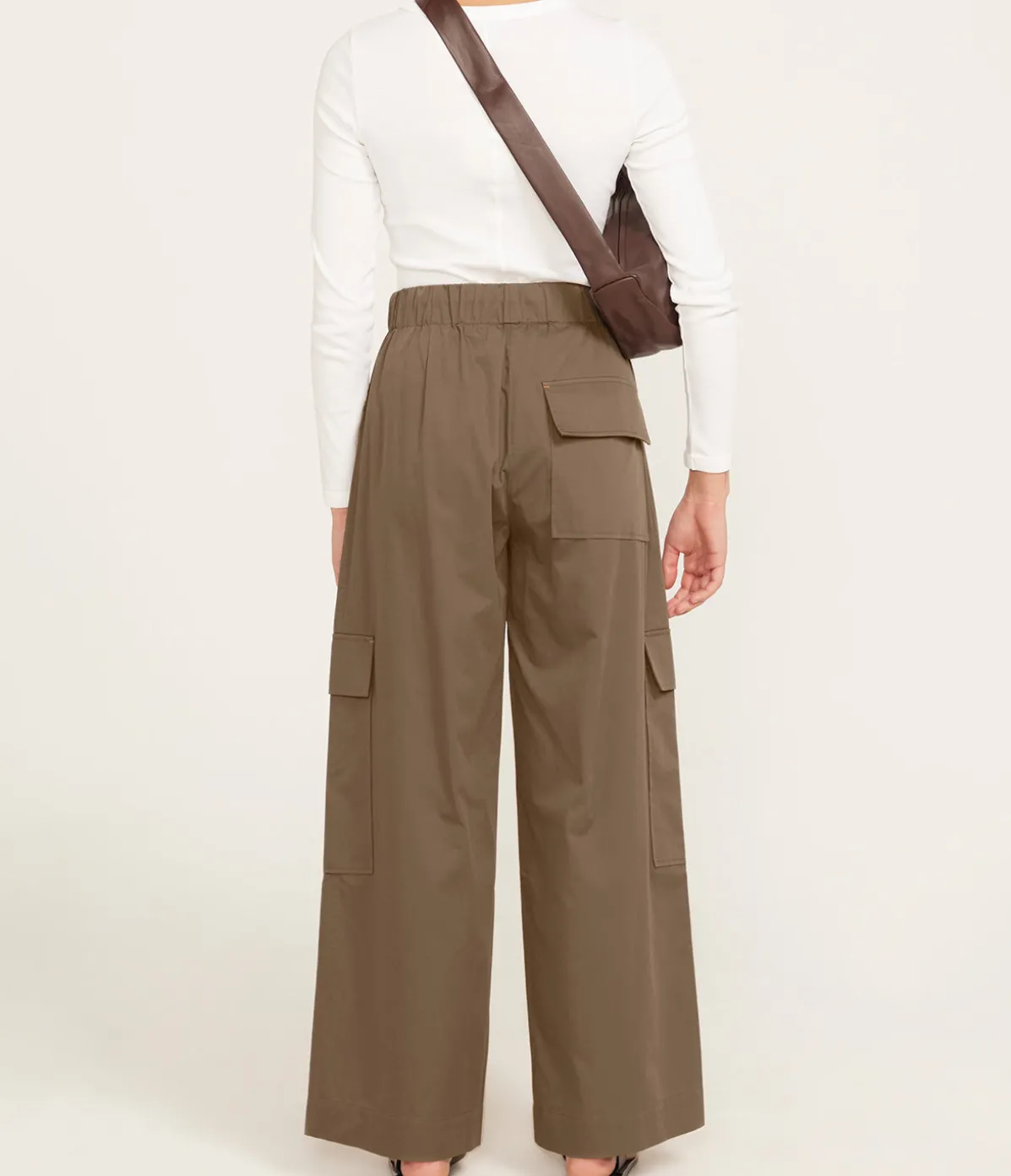 Stanley Relaxed Pant In Khaki