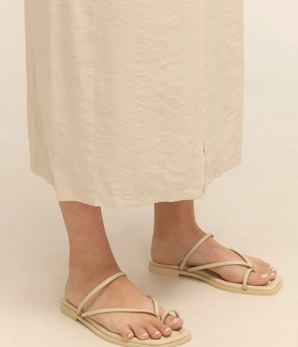 Turner Suede Sandal In Eggshell