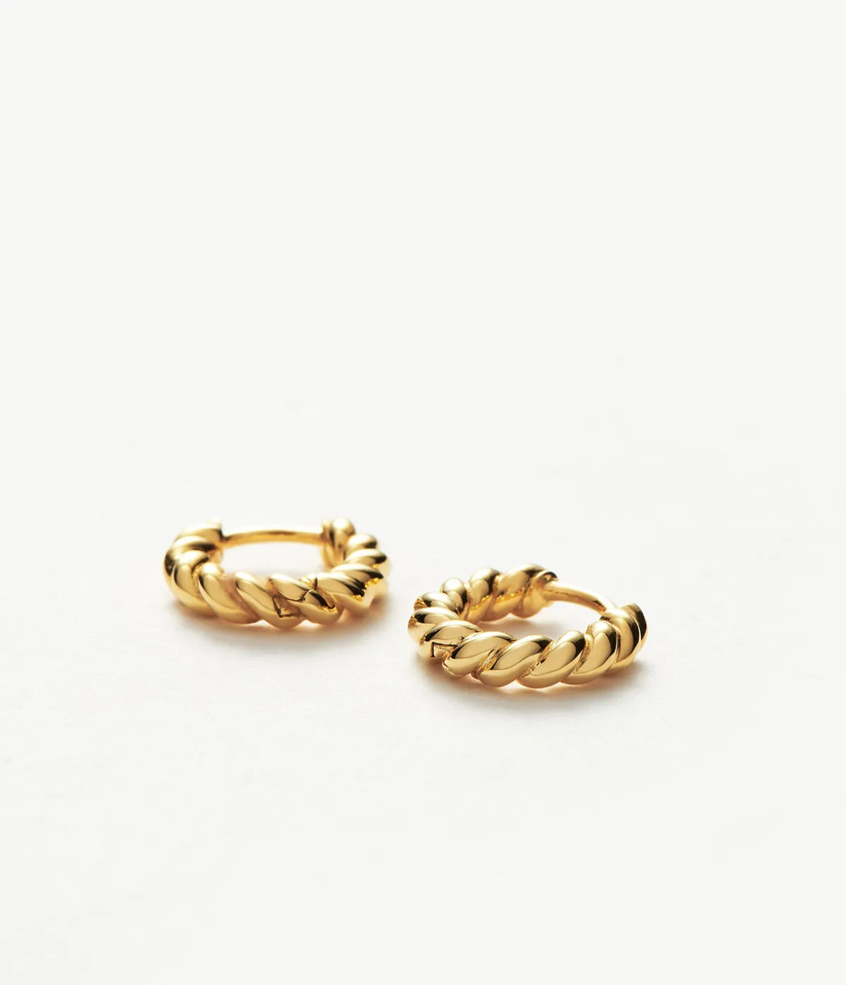 Twisted Tidal Huggies In Gold